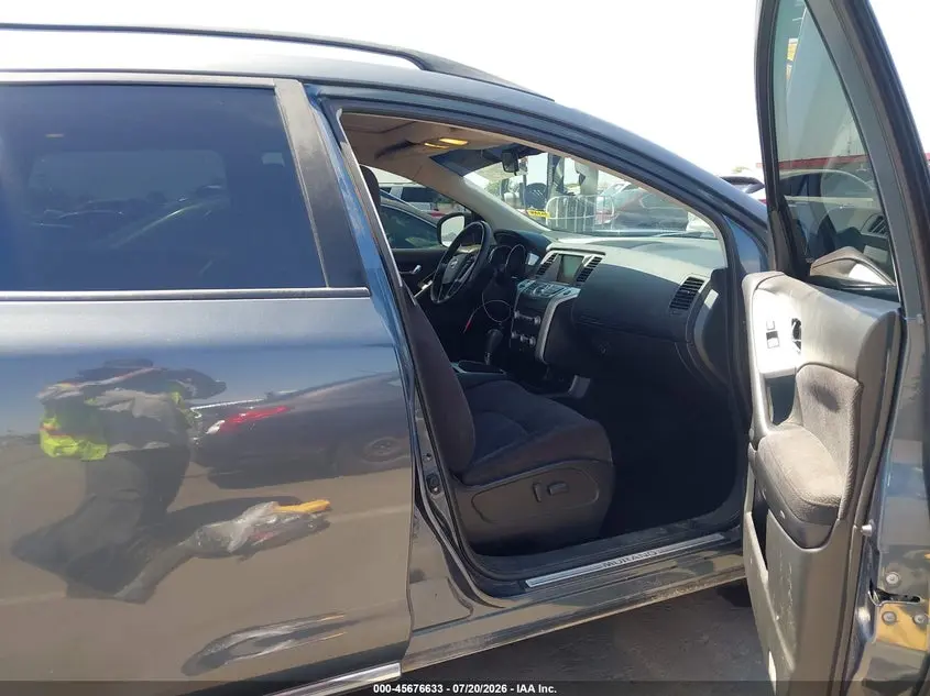 2011 NISSAN MURANO SV