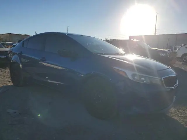 2017 KIA FORTE LX  