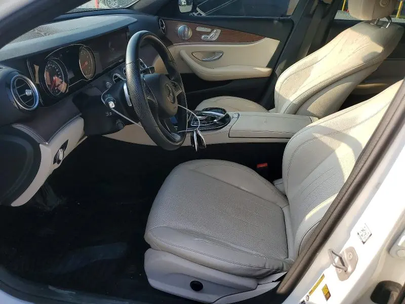 2017 MERCEDES-BENZ E 300 4MATIC  