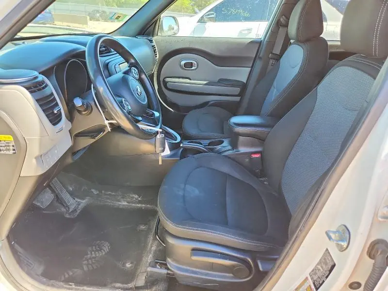 2017 KIA SOUL +  