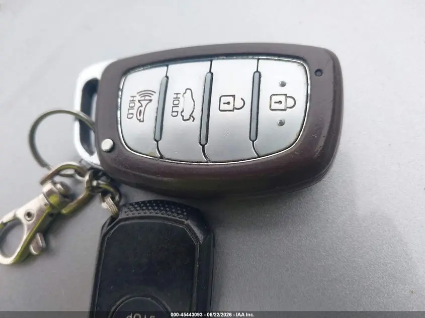 2016 HYUNDAI SONATA LIMITED