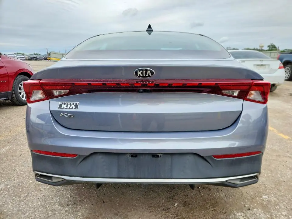 2021 KIA K5   