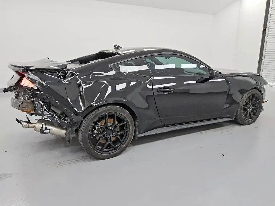 2024 FORD MUSTANG   