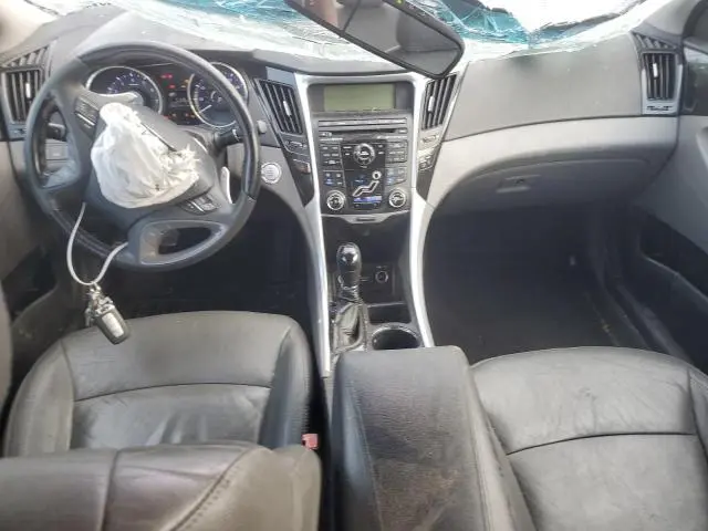 2011 HYUNDAI SONATA SE