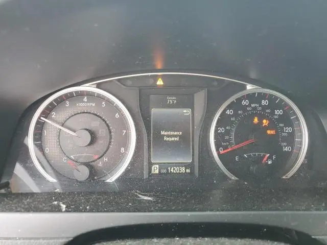 2016 TOYOTA CAMRY LE