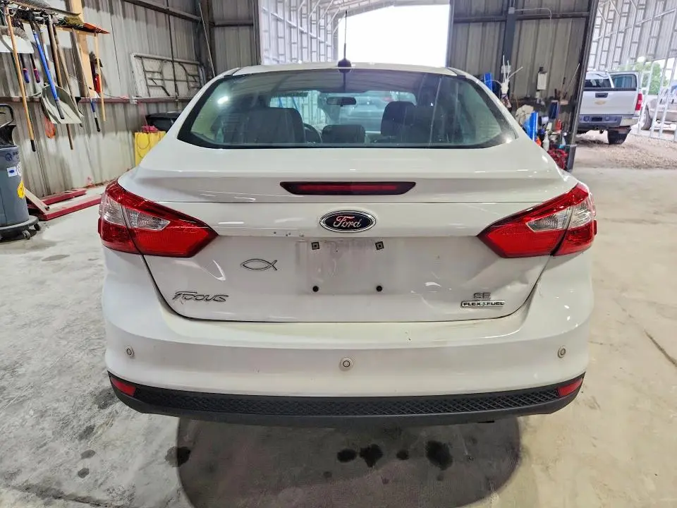 2014 FORD FOCUS SE  