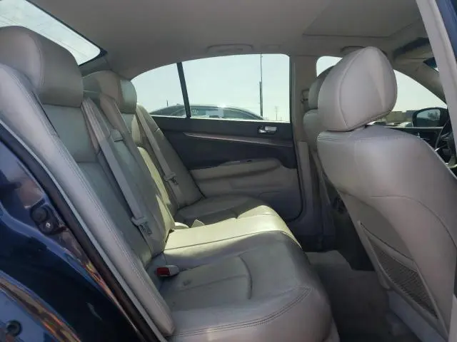 2012 INFINITI G37   