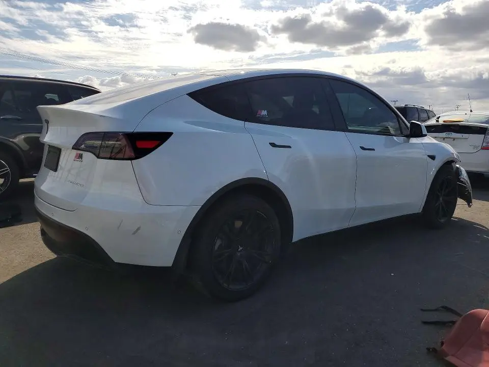 2022 TESLA MODEL Y   
