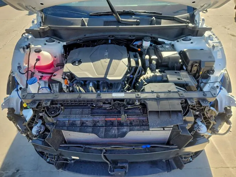 2025 KIA SPORTAGE X-PRO  