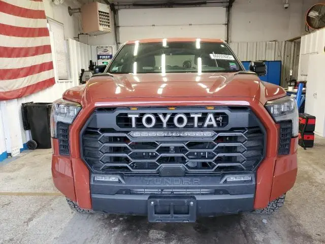 2024 TOYOTA TUNDRA CREWMAX LIMITED  