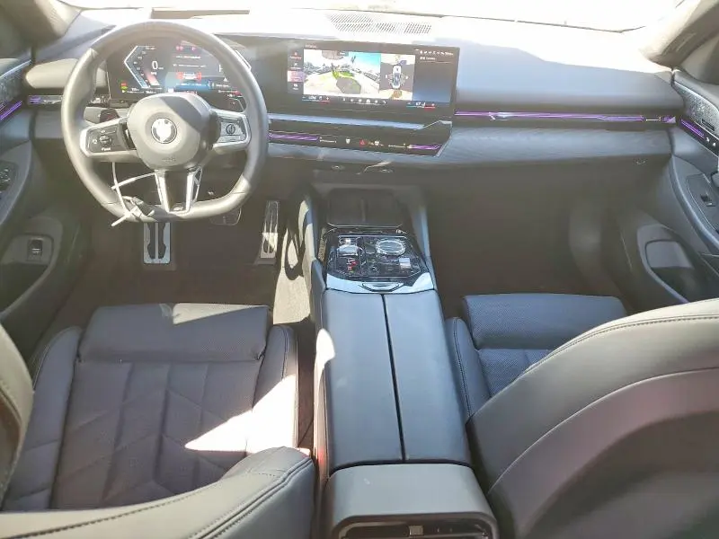 2024 BMW 530 I  