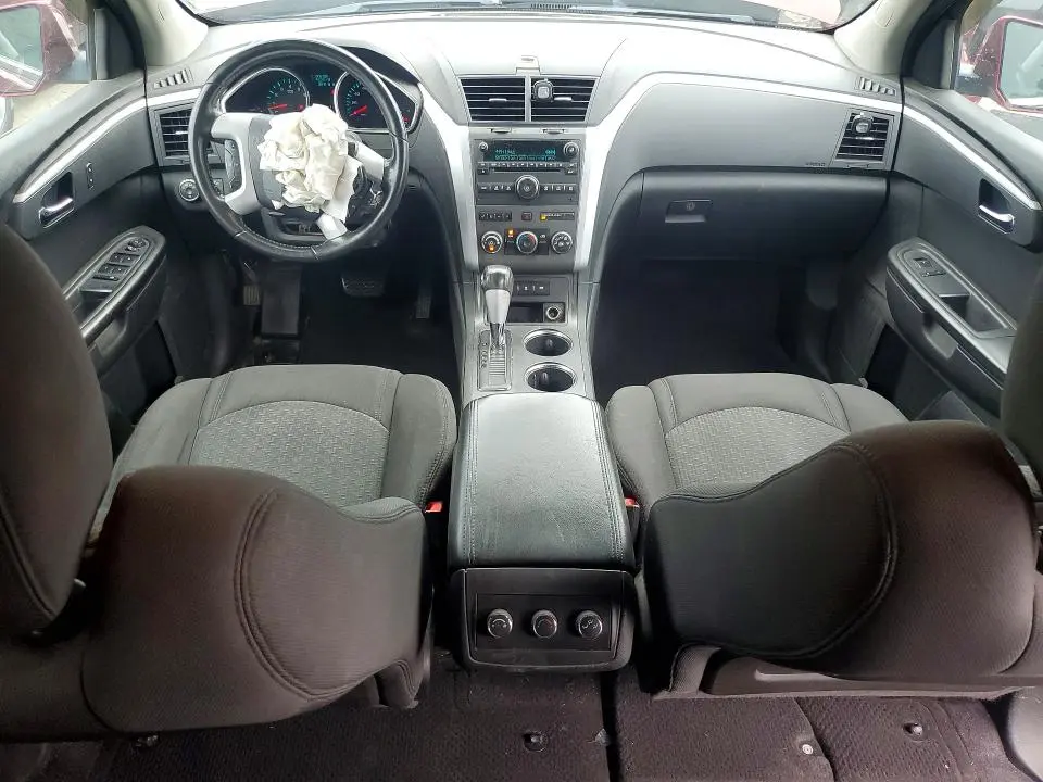 2011 CHEVROLET TRAVERSE LT  