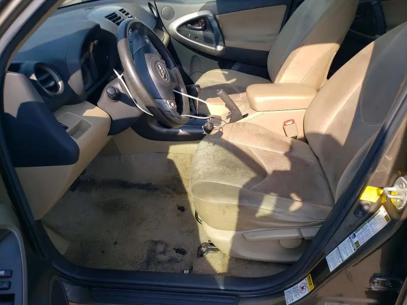 2012 TOYOTA RAV4 BASE  