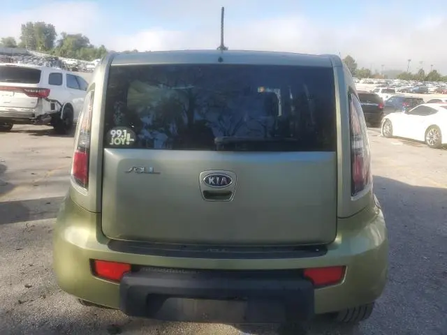 2011 KIA SOUL +  