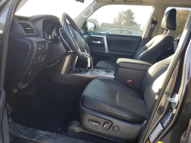 2017 TOYOTA 4RUNNER SR5  