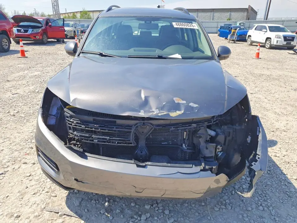 2016 VOLKSWAGEN TIGUAN S  