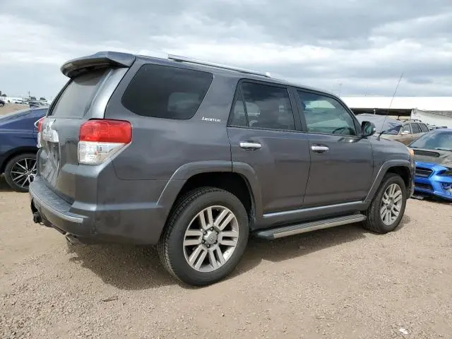2011 TOYOTA 4RUNNER SR5  