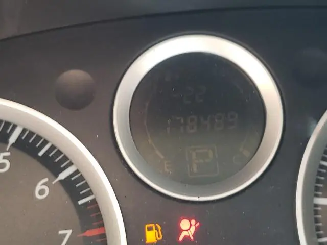 2011 NISSAN SENTRA 2.0  