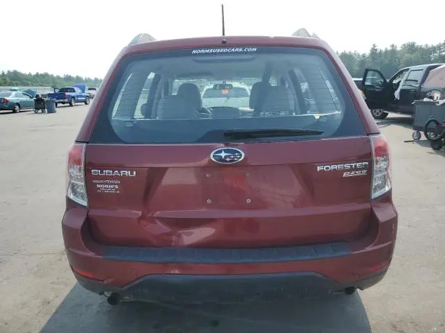 2010 SUBARU FORESTER XS  