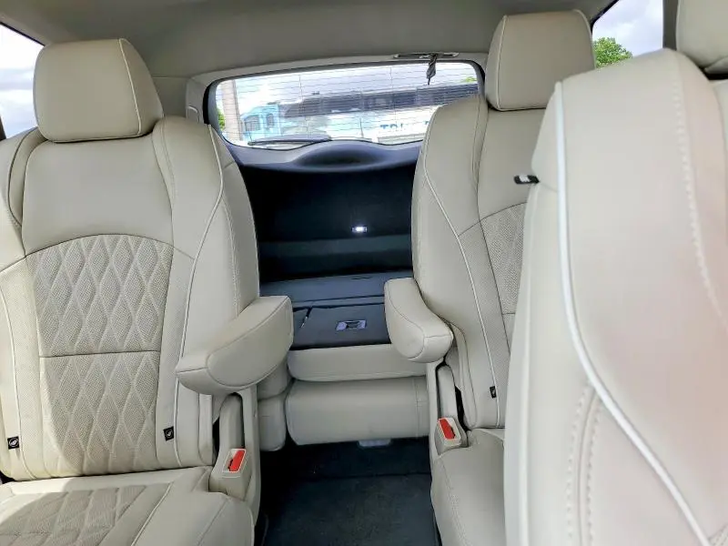 2022 BUICK ENCLAVE AVENIR  