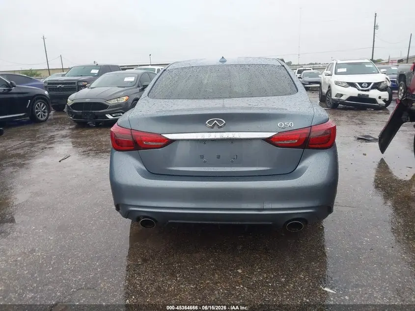 2018 INFINITI Q50 2.0T LUXE