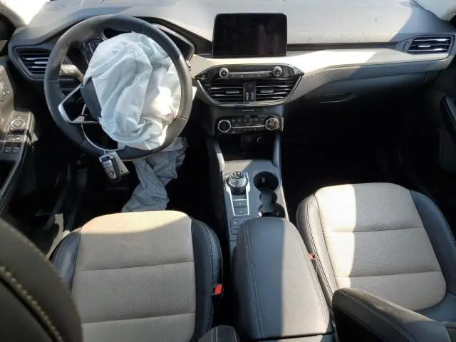 2021 FORD ESCAPE TITANIUM  