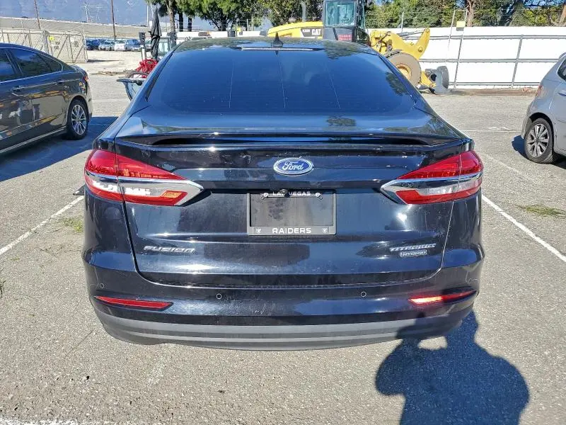2020 FORD FUSION TITANIUM  