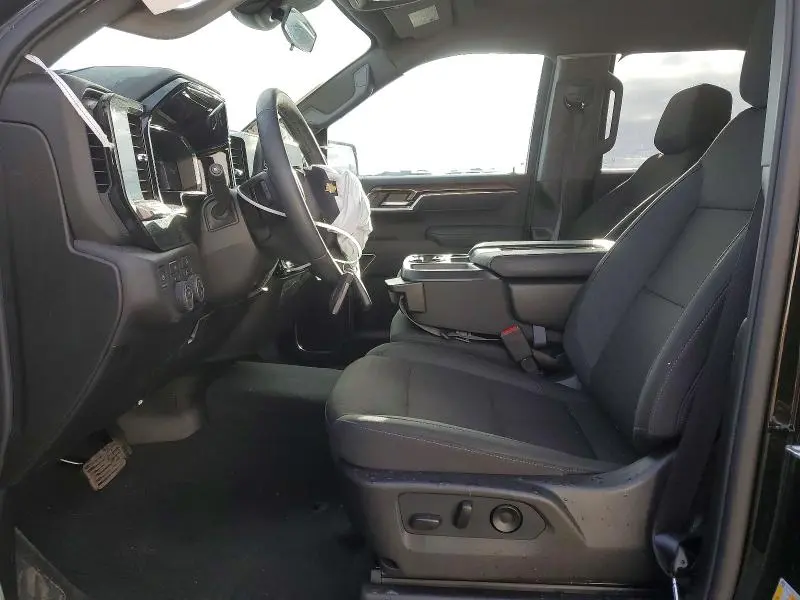 2026 CHEVROLET SILVERADO K1500 LT-L  