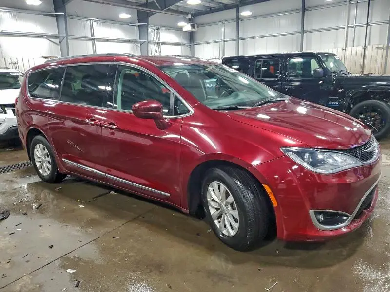 2017 CHRYSLER PACIFICA TOURING L  