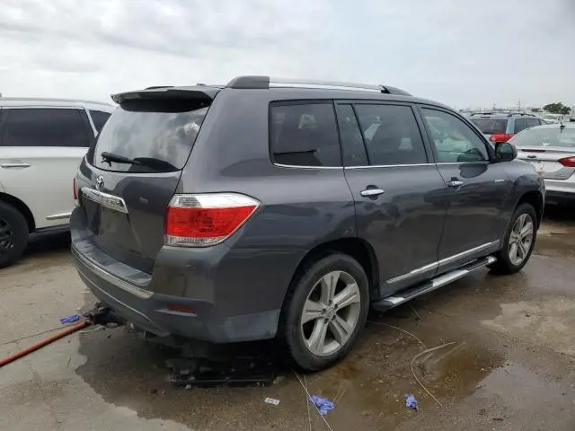 2013 TOYOTA HIGHLANDER LIMITED  