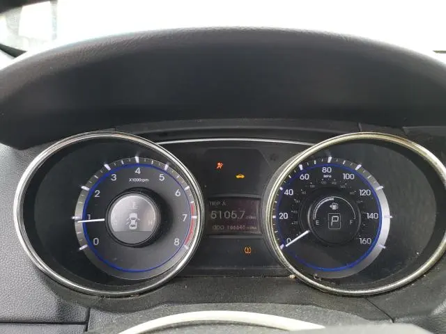 2011 HYUNDAI SONATA SE  