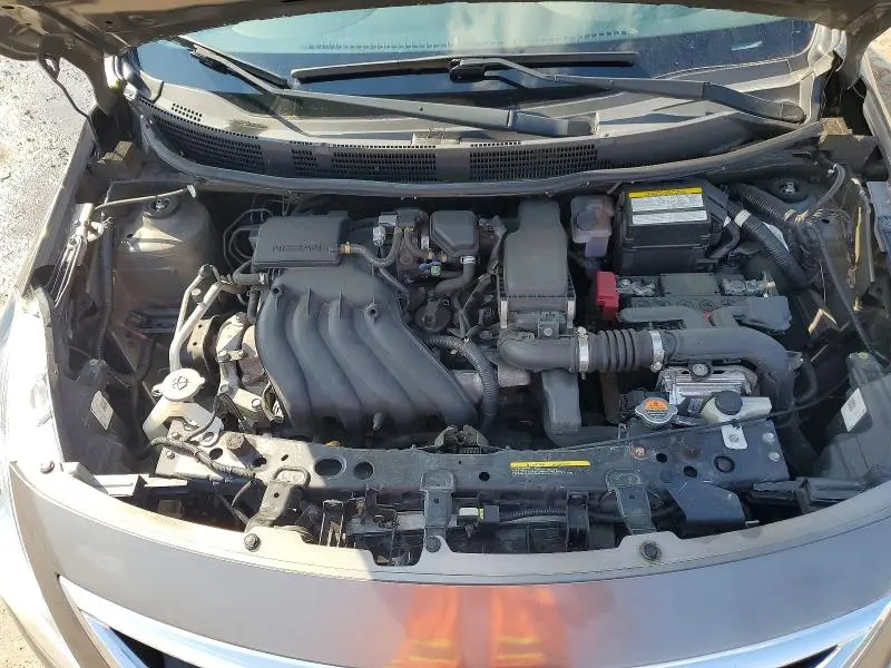 2015 NISSAN VERSA   