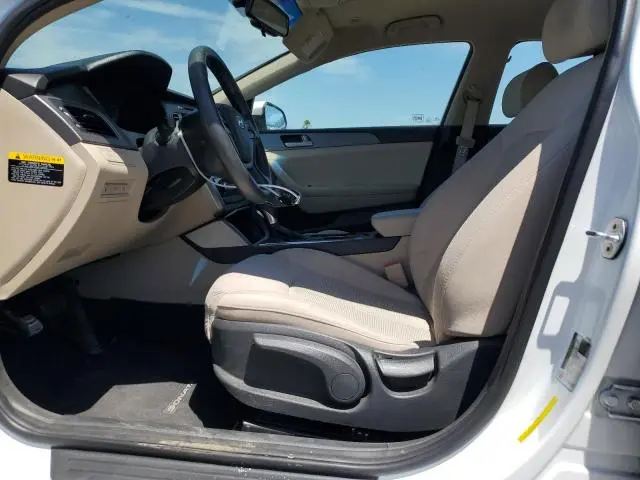 2017 HYUNDAI SONATA SE