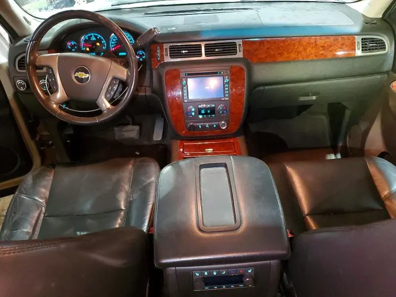 2011 CHEVROLET TAHOE K1500 LTZ  