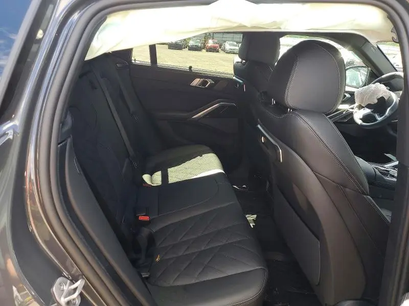 2026 BMW X6 XDRIVE40I  