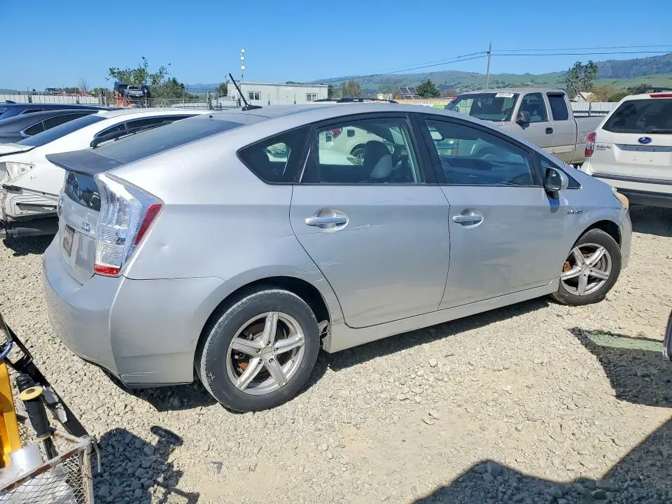2010 TOYOTA PRIUS IV  