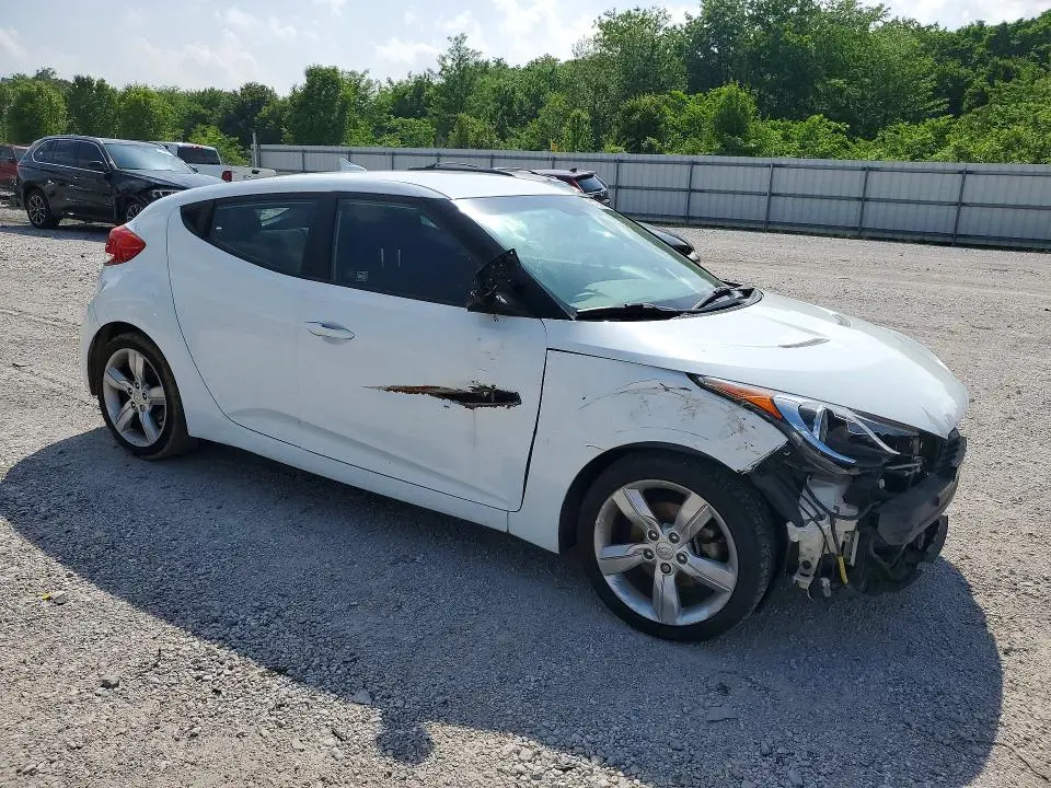 2015 HYUNDAI VELOSTER   