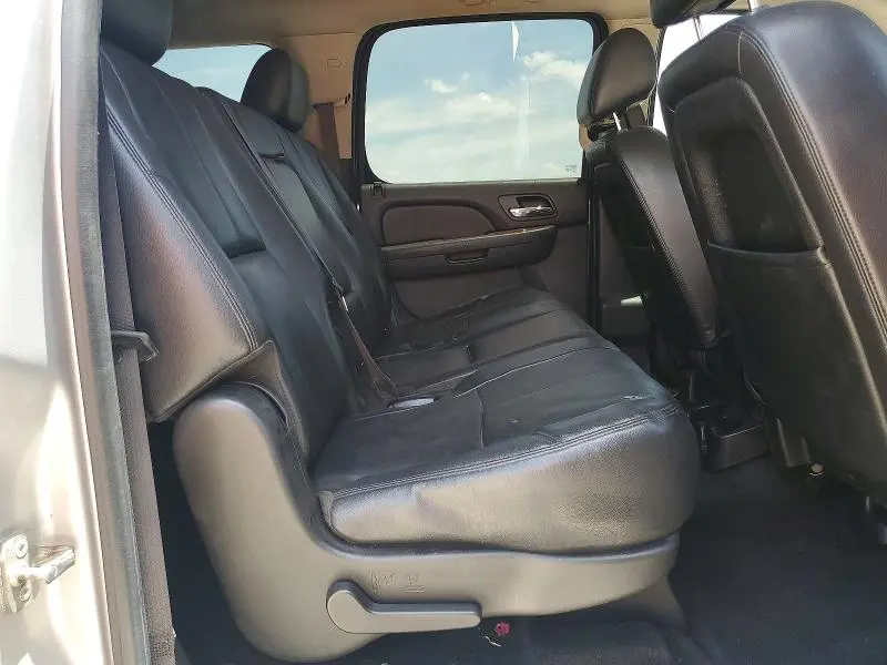 2014 GMC YUKON XL C1500 SLT  