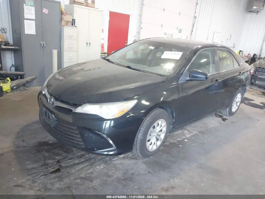 2016 TOYOTA CAMRY LE