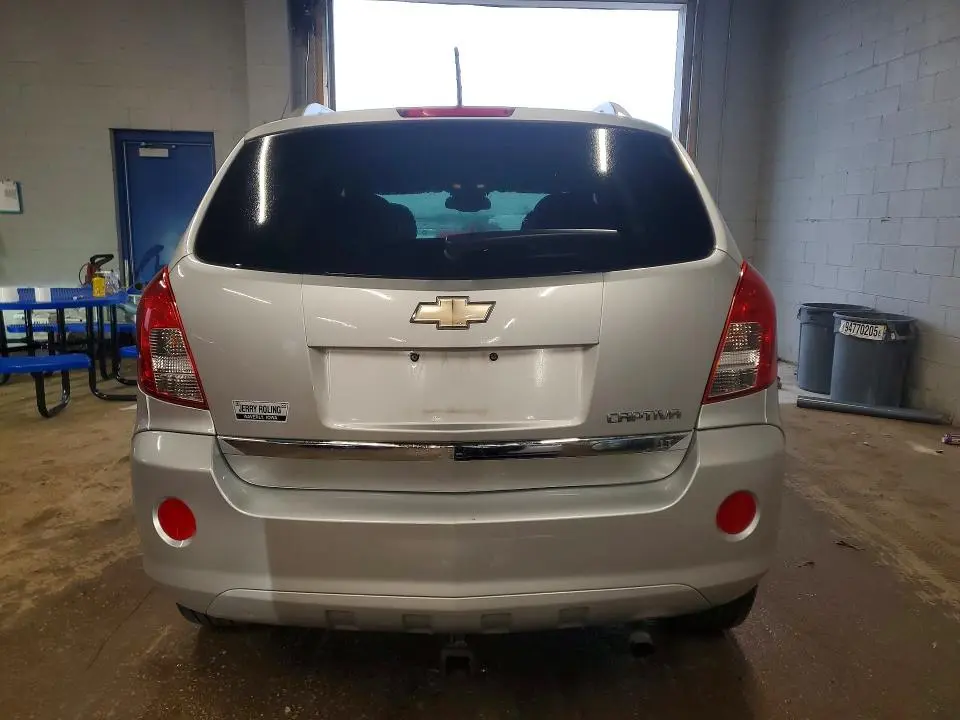 2014 CHEVROLET CAPTIVA LT  