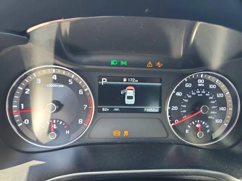 2022 KIA FORTE LXS  