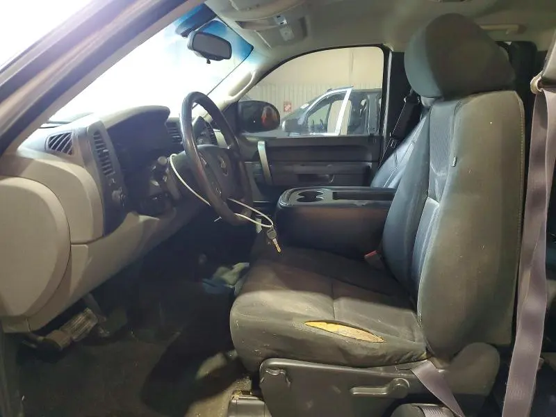 2011 CHEVROLET SILVERADO K1500 LS  
