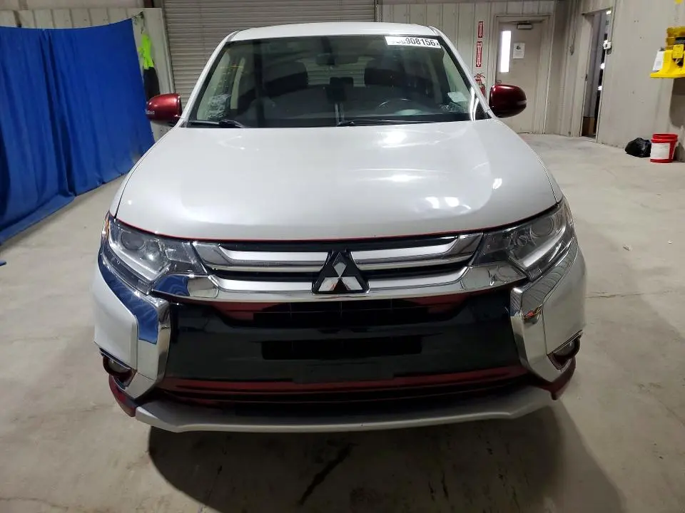 2018 MITSUBISHI OUTLANDER SE  