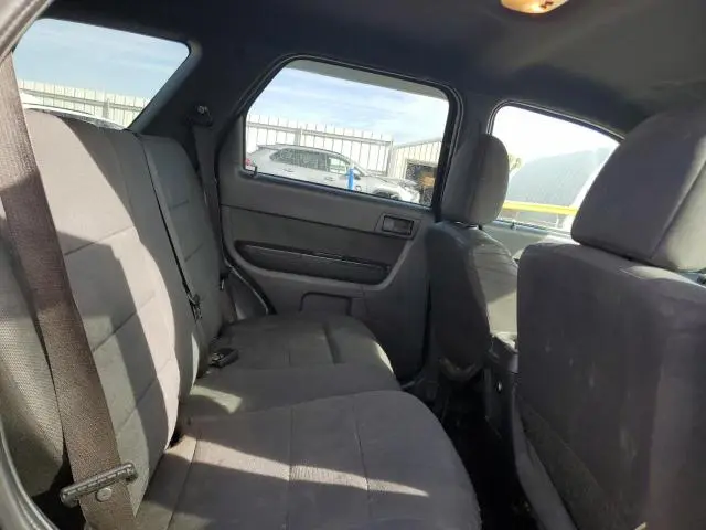 2011 FORD ESCAPE XLT