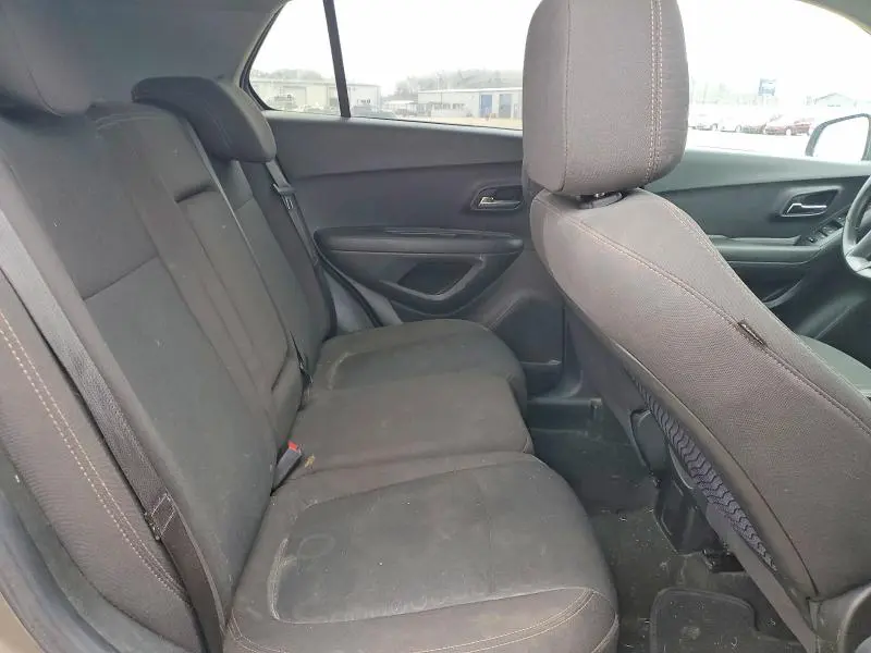 2021 CHEVROLET TRAX LS  