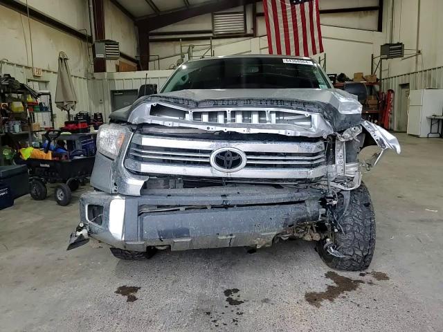 2017 TOYOTA TUNDRA CREWMAX SR5