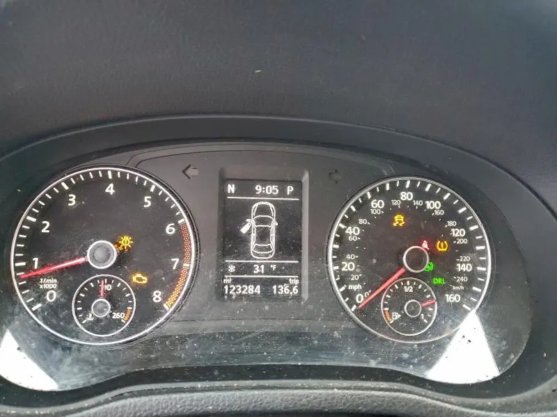 2014 VOLKSWAGEN PASSAT SE  