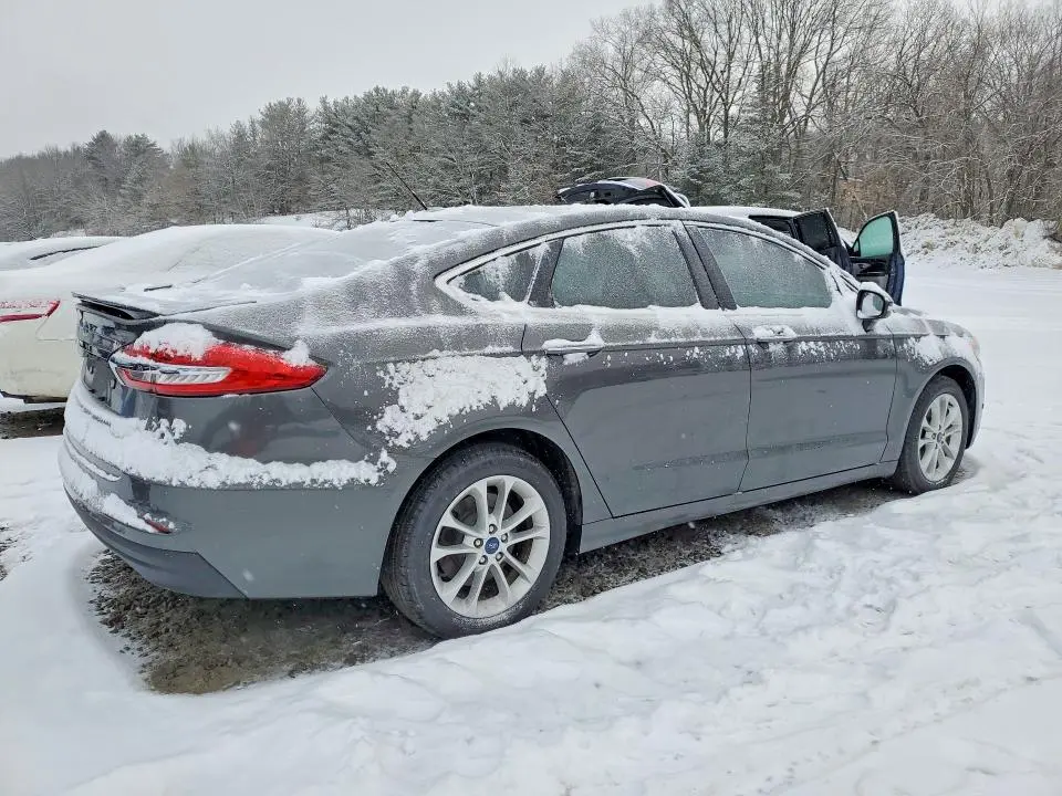 2019 FORD FUSION TITANIUM  