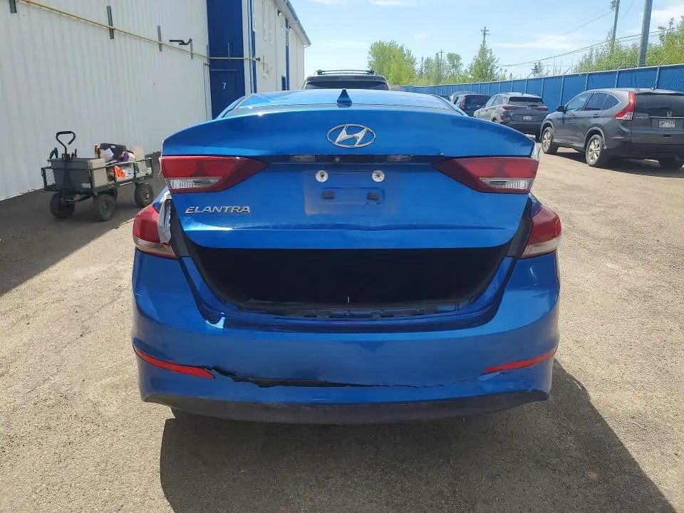 2017 HYUNDAI ELANTRA SE  
