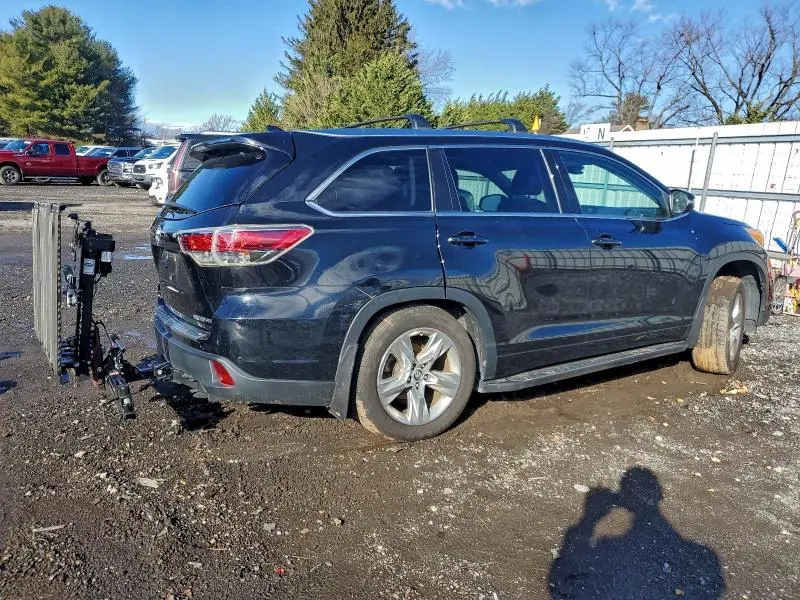 2016 TOYOTA HIGHLANDER LIMITED  